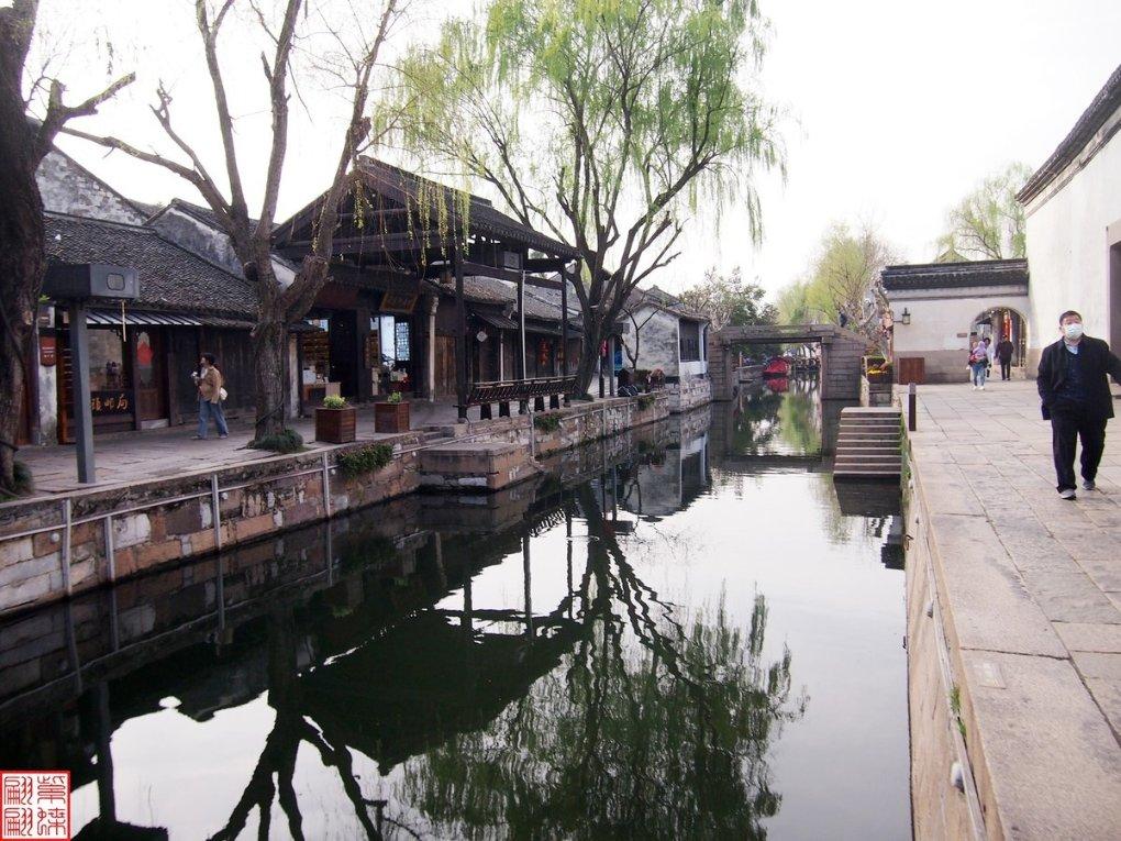 逃出塞里洛斯村